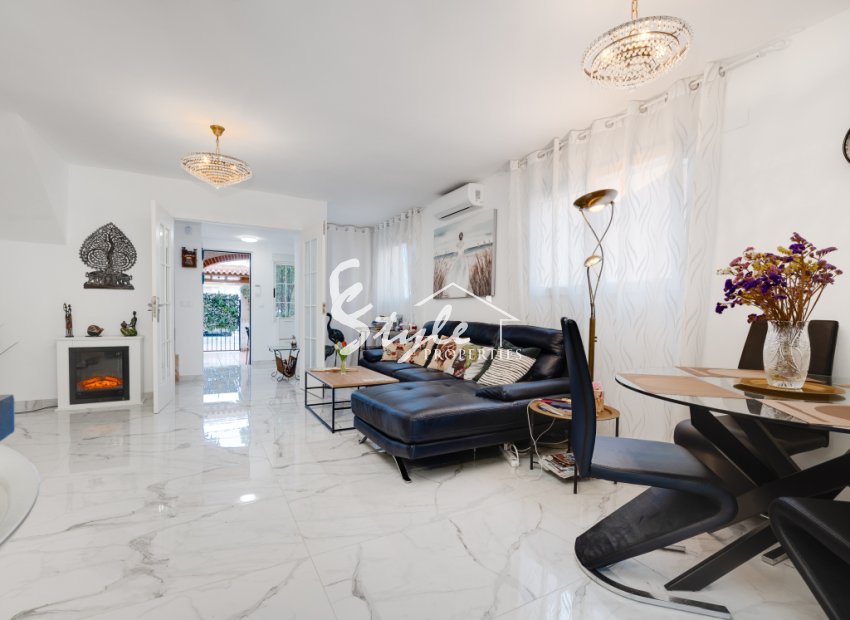 Resale - Townhouse - Torrevieja
