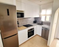 Resale - Townhouse - Villamartín - Las Filipinas