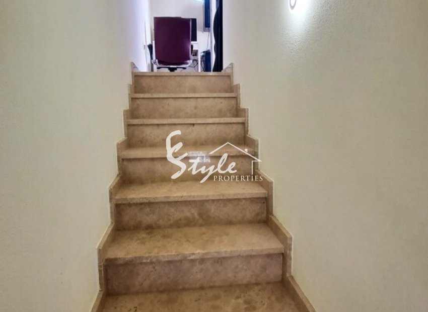 Resale - Townhouse - Villamartín - Las Filipinas