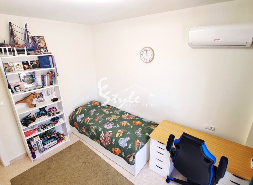 Resale - Townhouse - Villamartín - Las Filipinas