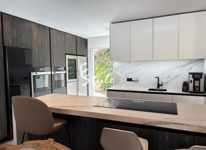 Resale - Villa - Algorfa - La Finca Golf Resort