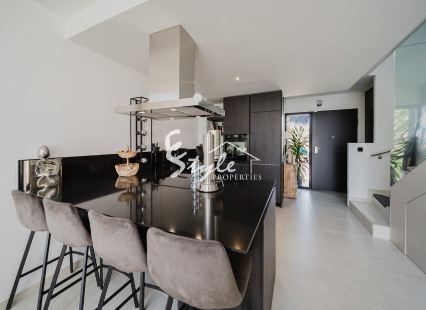 Resale - Villa - Algorfa - La Finca Golf Resort