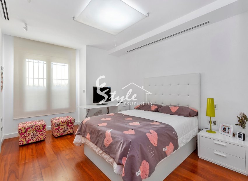 Resale - Villa - Algorfa - La Finca Golf Resort