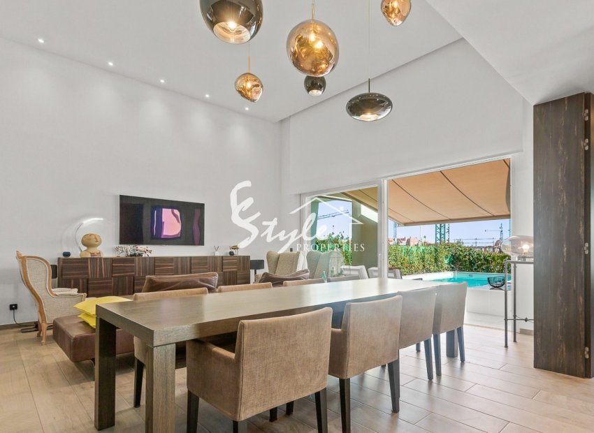 Resale - Villa - Algorfa - La Finca Golf Resort