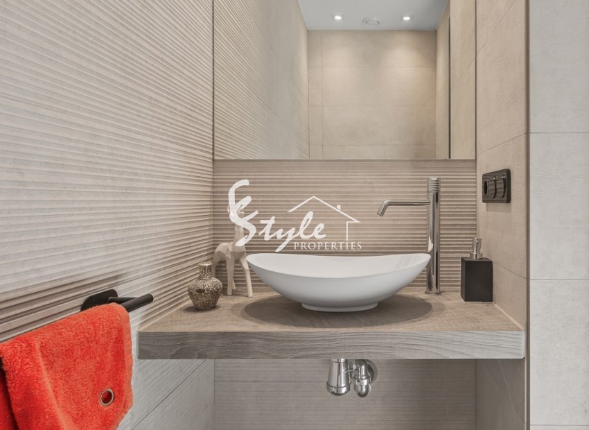 Resale - Villa - Algorfa - La Finca Golf Resort