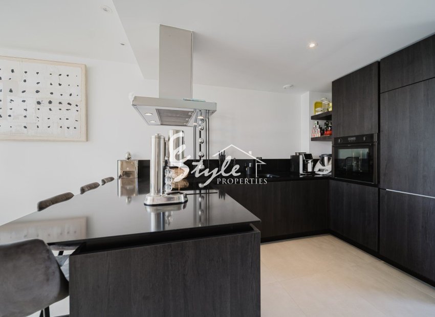 Resale - Villa - Algorfa - La Finca Golf Resort