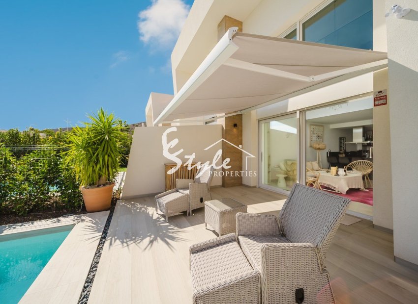 Resale - Villa - Algorfa - La Finca Golf Resort