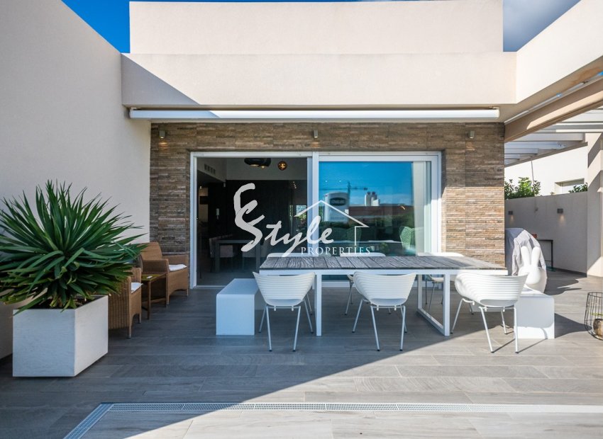 Resale - Villa - Algorfa - La Finca Golf Resort
