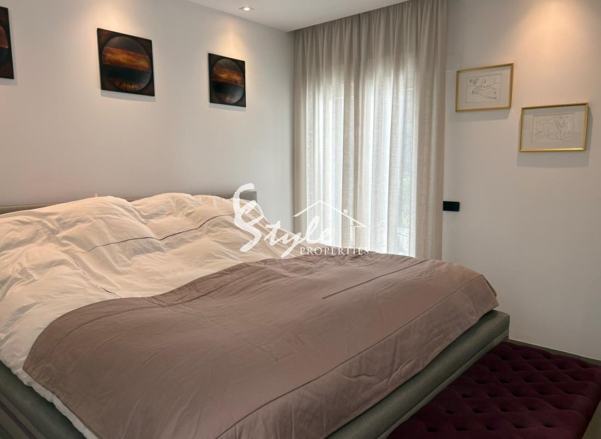 Resale - Villa - Algorfa - La Finca Golf Resort