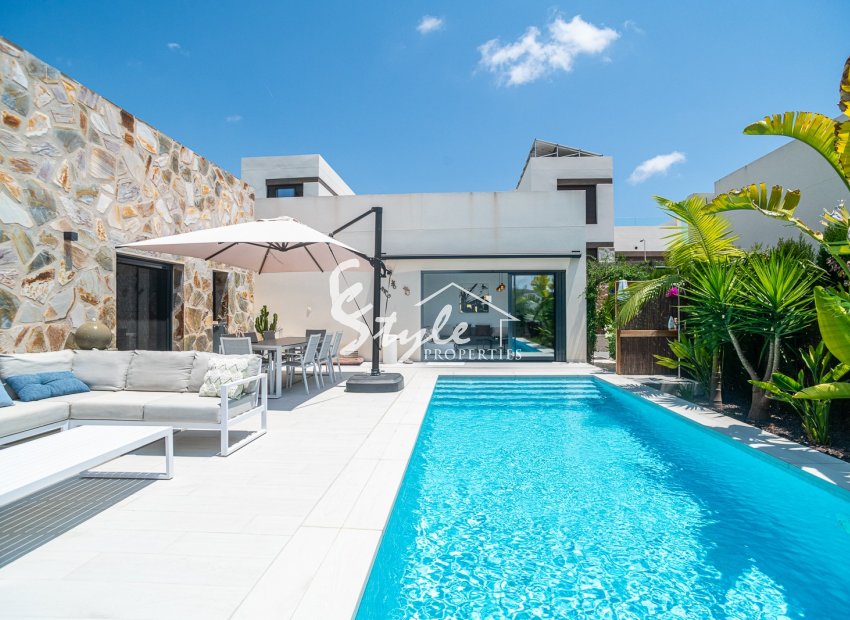 Resale - Villa - Algorfa - La Finca Golf