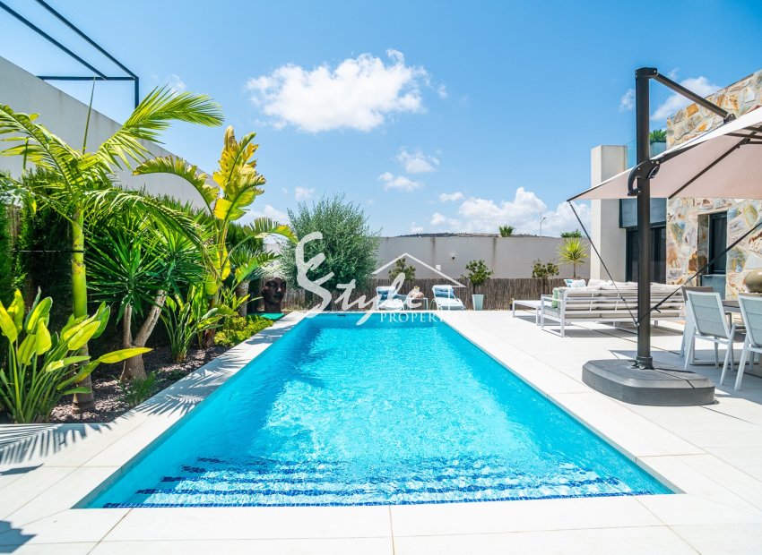 Resale - Villa - Algorfa - La Finca Golf