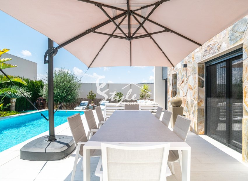 Resale - Villa - Algorfa - La Finca Golf