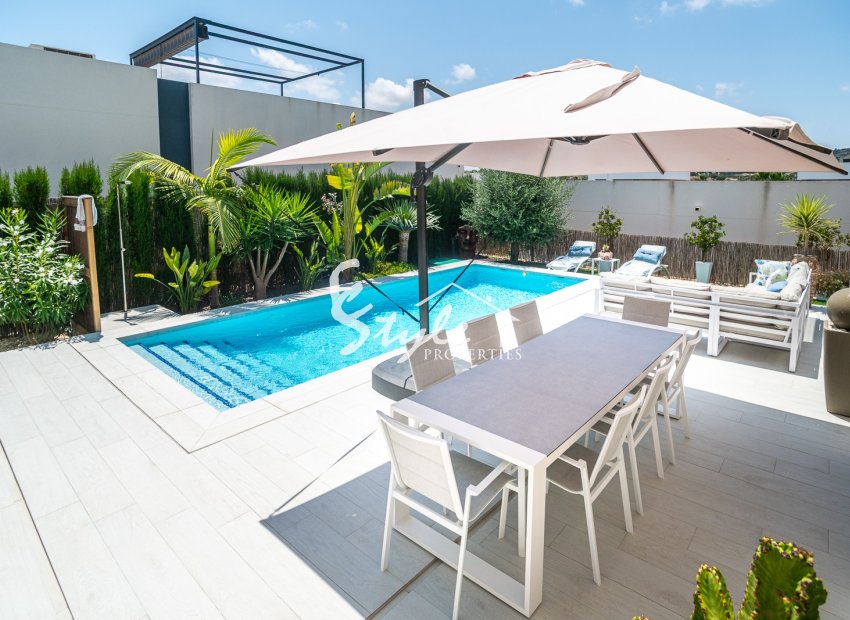 Resale - Villa - Algorfa - La Finca Golf