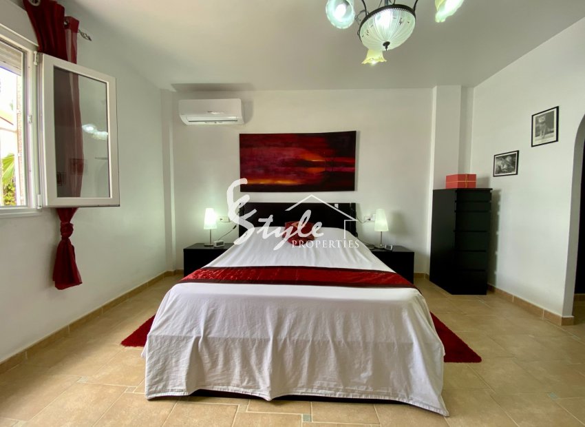 Resale - Villa - Algorfa - Lomas De La Juliana