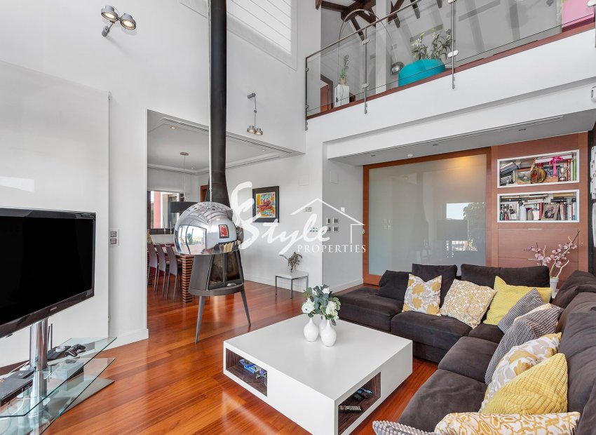 Resale - Villa - Algorfa (montemar) - La Finca Golf Resort