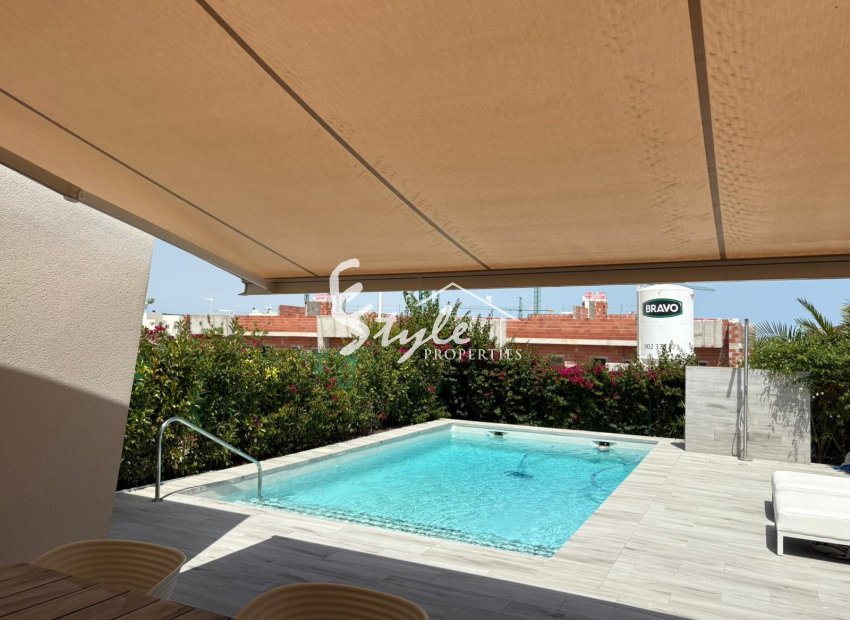 Resale - Villa - Algorfa (montemar) - La Finca Golf Resort