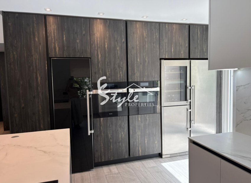 Resale - Villa - Algorfa (montemar) - La Finca Golf Resort