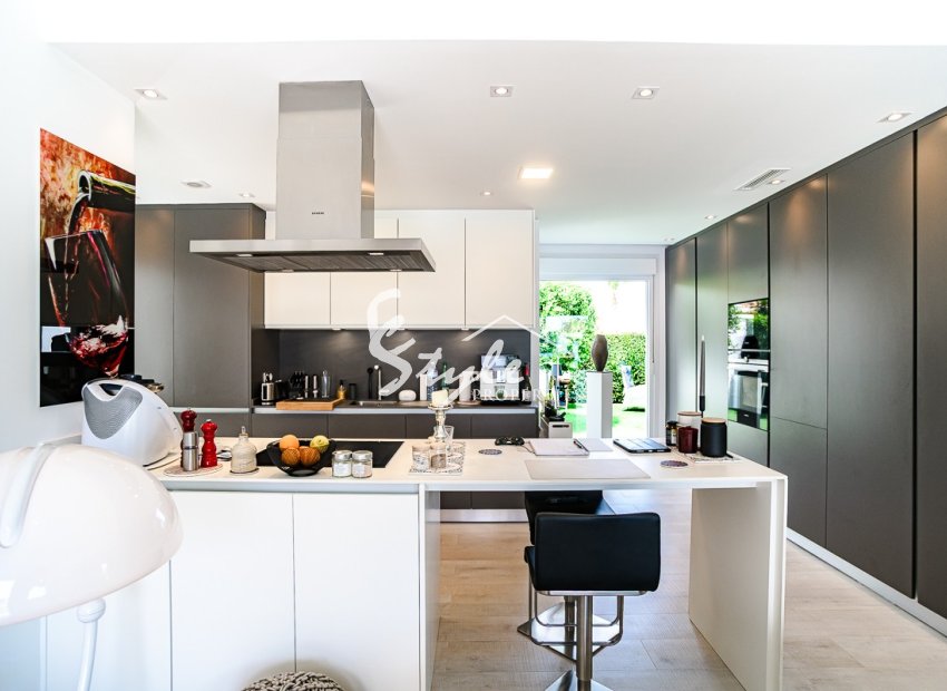 Resale - Villa - Algorfa (montemar) - La Finca Golf