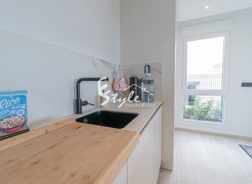 Resale - Villa - Algorfa (montemar) - La Finca