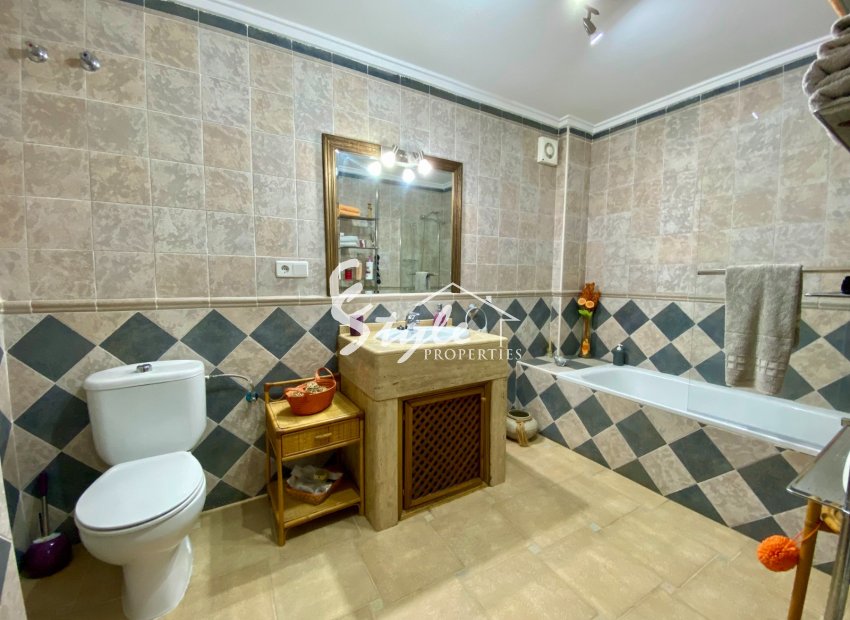 Resale - Villa - Algorfa (montemar) - Lomas De La Juliana