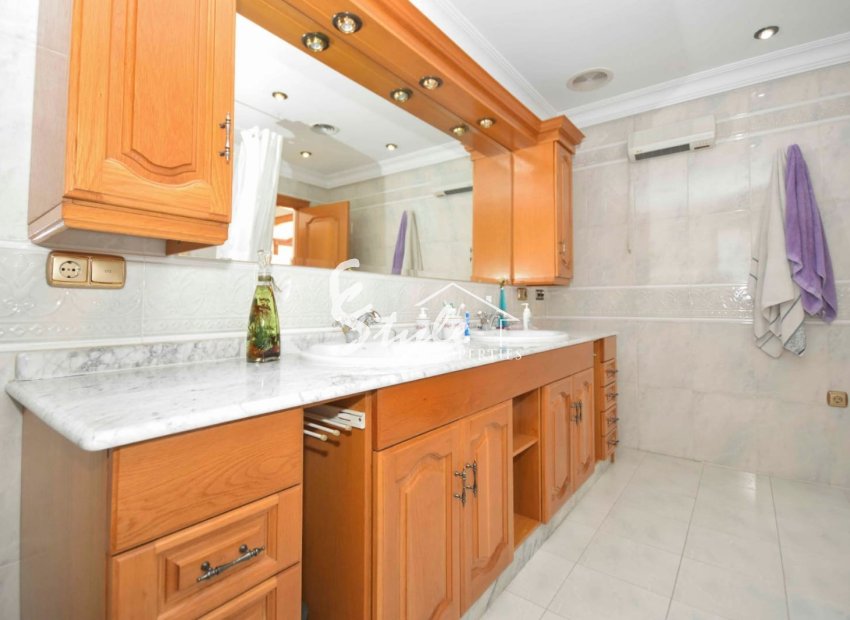 Resale - Villa - Alicante - Callosa De Segura