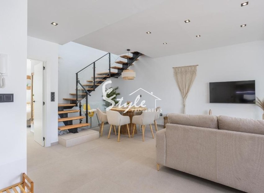 Resale - Villa - Alicante - Dolores
