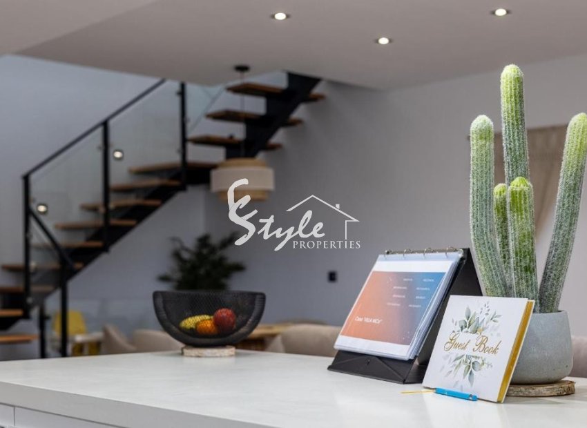 Resale - Villa - Alicante - Dolores