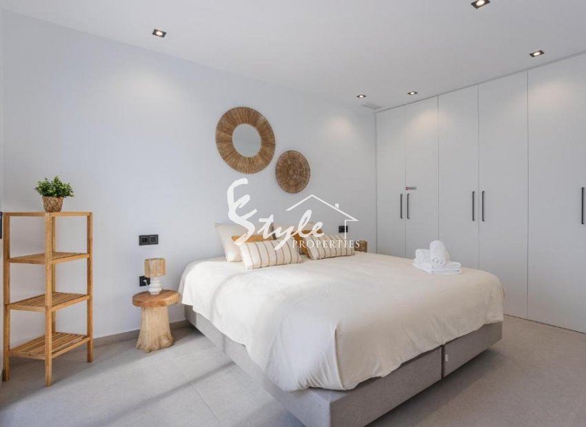 Resale - Villa - Alicante - Dolores