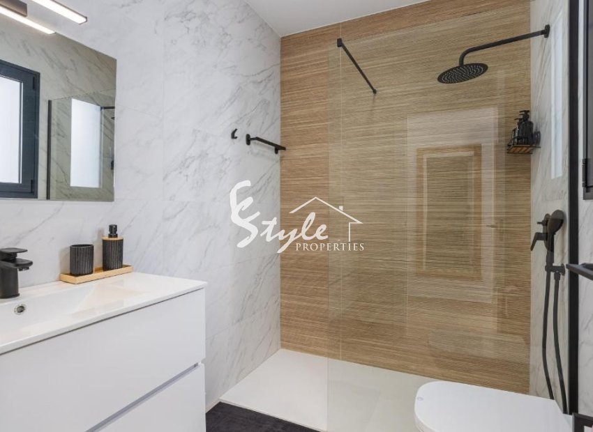Resale - Villa - Alicante - Dolores
