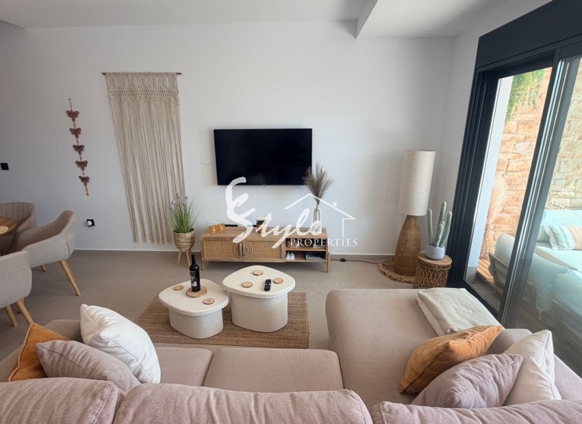 Resale - Villa - Alicante - Dolores