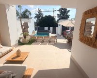 Resale - Villa - Alicante - Dolores