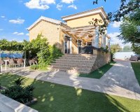 Resale - Villa - Alicante - El Poble Llevanti