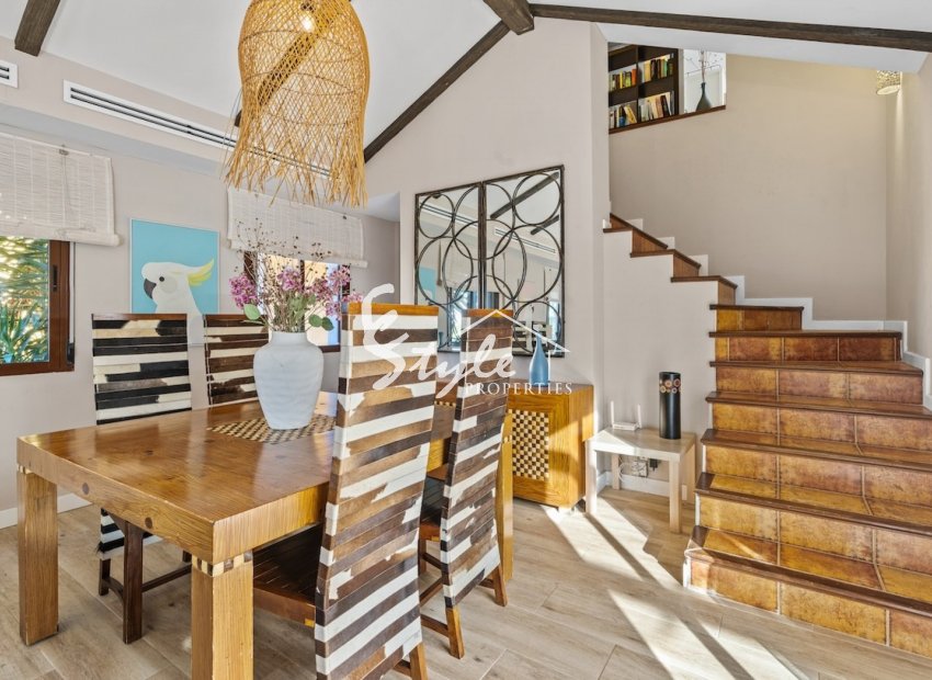 Resale - Villa - Alicante - El Poble Llevanti