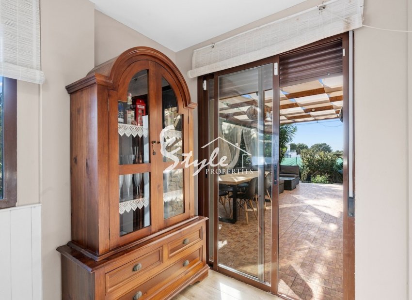 Resale - Villa - Alicante - El Poble Llevanti