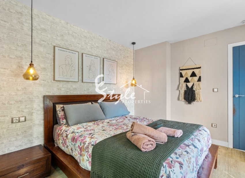 Resale - Villa - Alicante - El Poble Llevanti