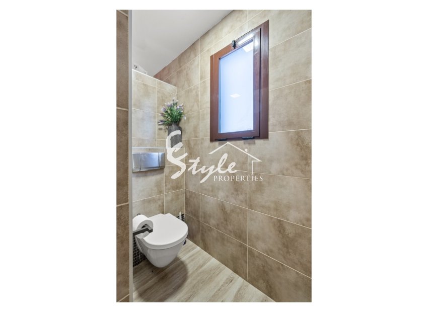 Resale - Villa - Alicante - El Poble Llevanti