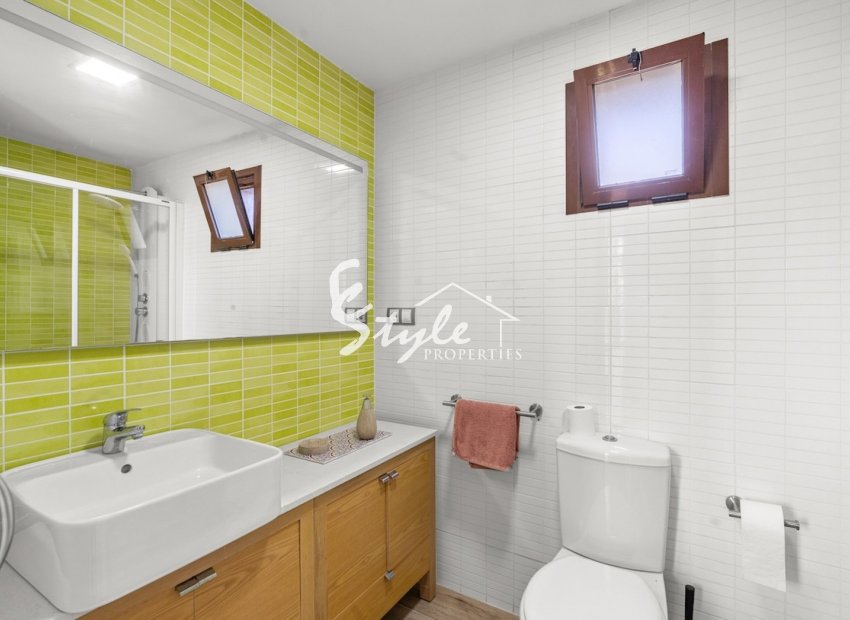 Resale - Villa - Alicante - El Poble Llevanti