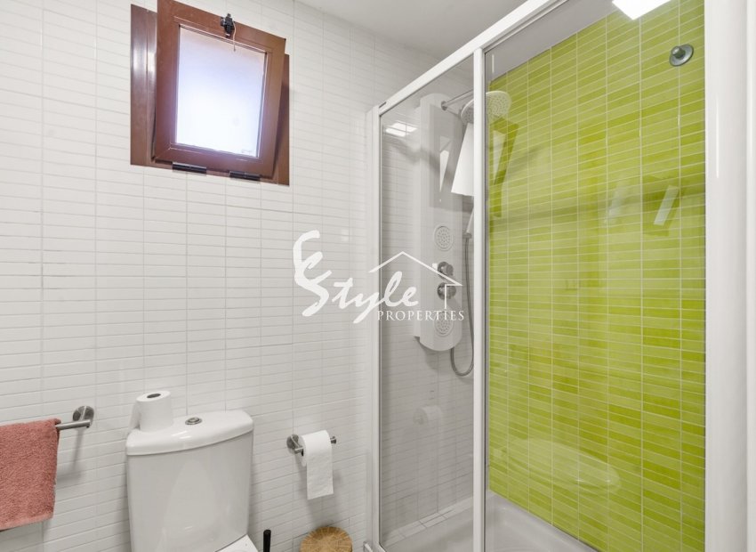 Resale - Villa - Alicante - El Poble Llevanti