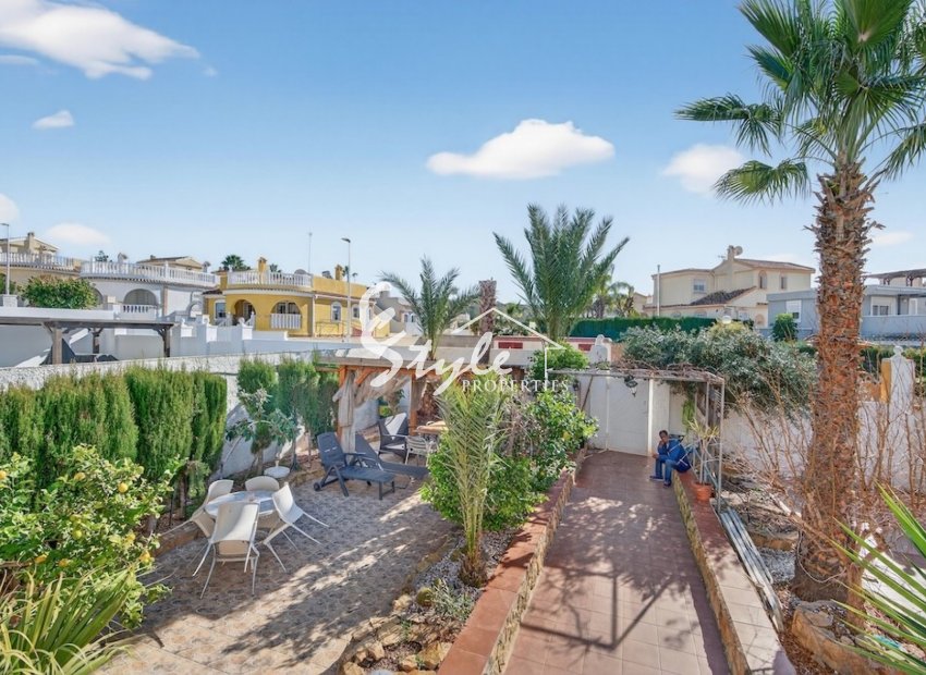 Resale - Villa - Alicante - Gran Alacant