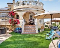 Resale - Villa - Alicante - Monte Y Mar