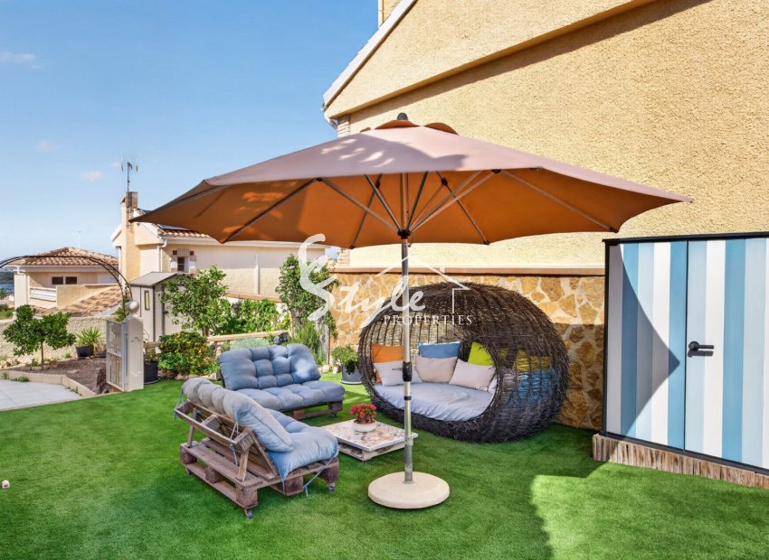 Resale - Villa - Alicante - Monte Y Mar