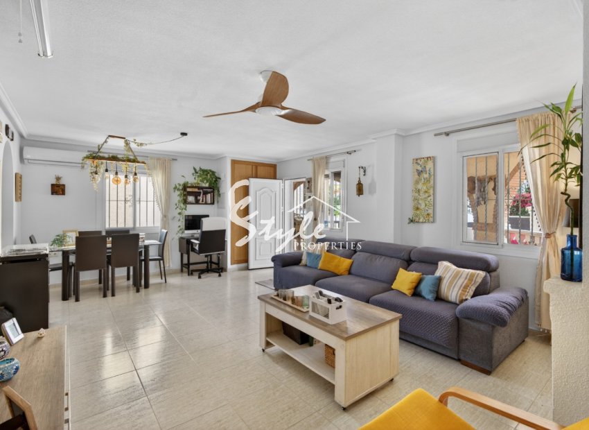 Resale - Villa - Alicante - Monte Y Mar