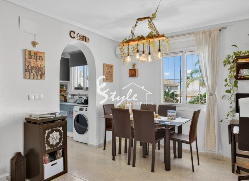 Resale - Villa - Alicante - Monte Y Mar