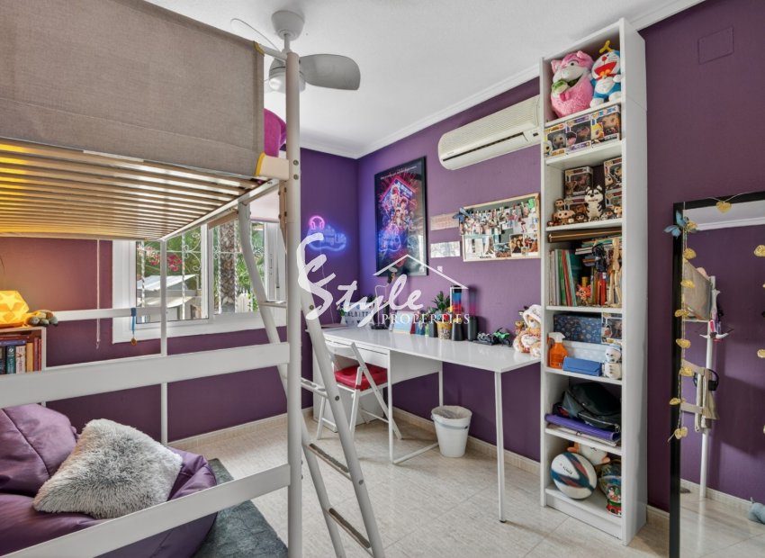 Resale - Villa - Alicante - Monte Y Mar