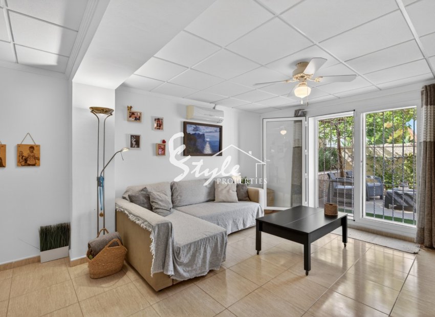 Resale - Villa - Alicante - Monte Y Mar