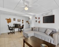 Resale - Villa - Alicante - Monte Y Mar