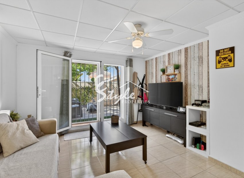 Resale - Villa - Alicante - Monte Y Mar