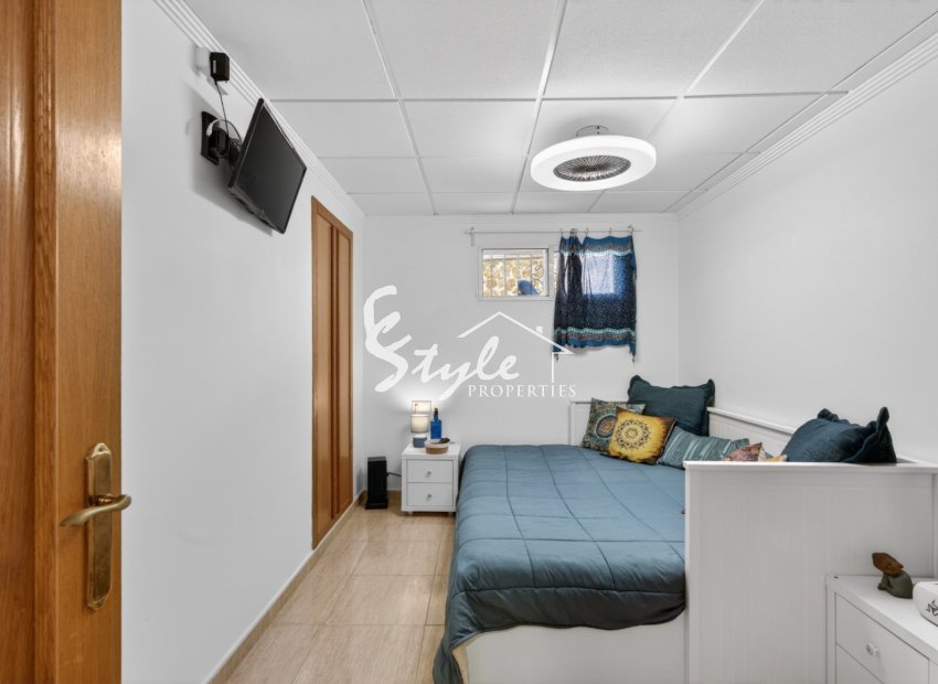 Resale - Villa - Alicante - Monte Y Mar
