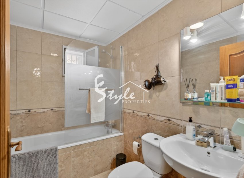 Resale - Villa - Alicante - Monte Y Mar