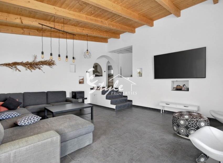 Resale - Villa - Alicante - Santa Pola